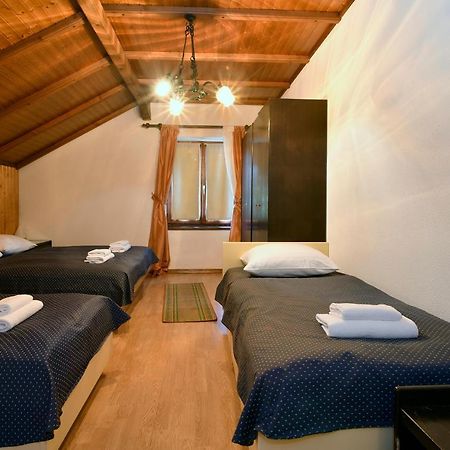 Bed and Breakfast Gostilna Lokve Esterno foto