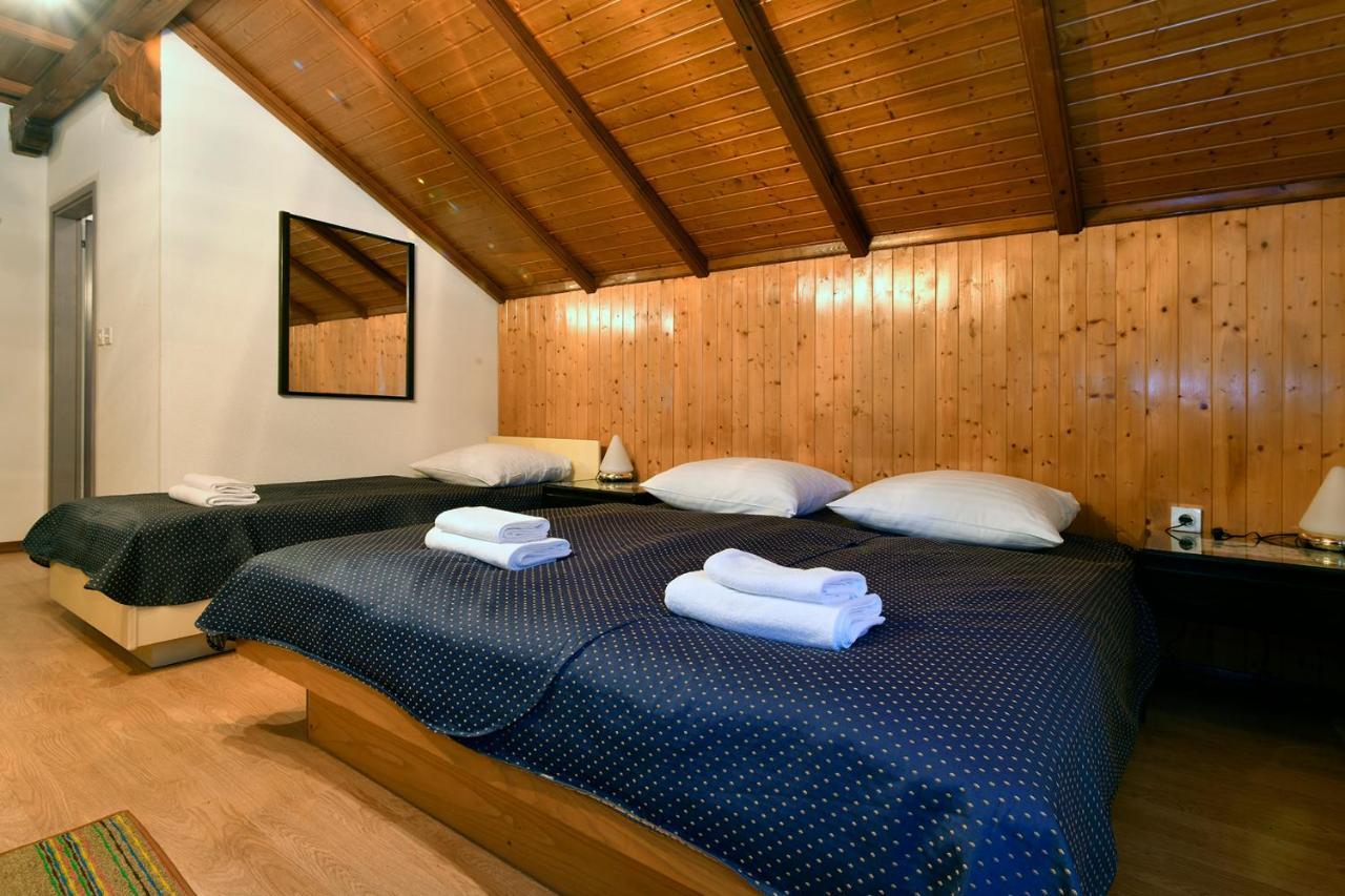 Bed and Breakfast Gostilna Lokve Esterno foto