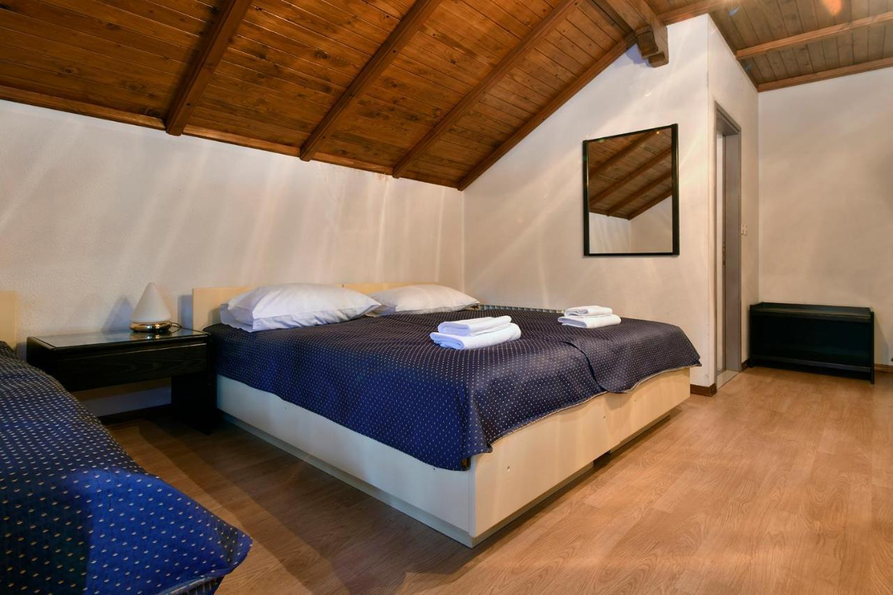 Bed and Breakfast Gostilna Lokve Esterno foto