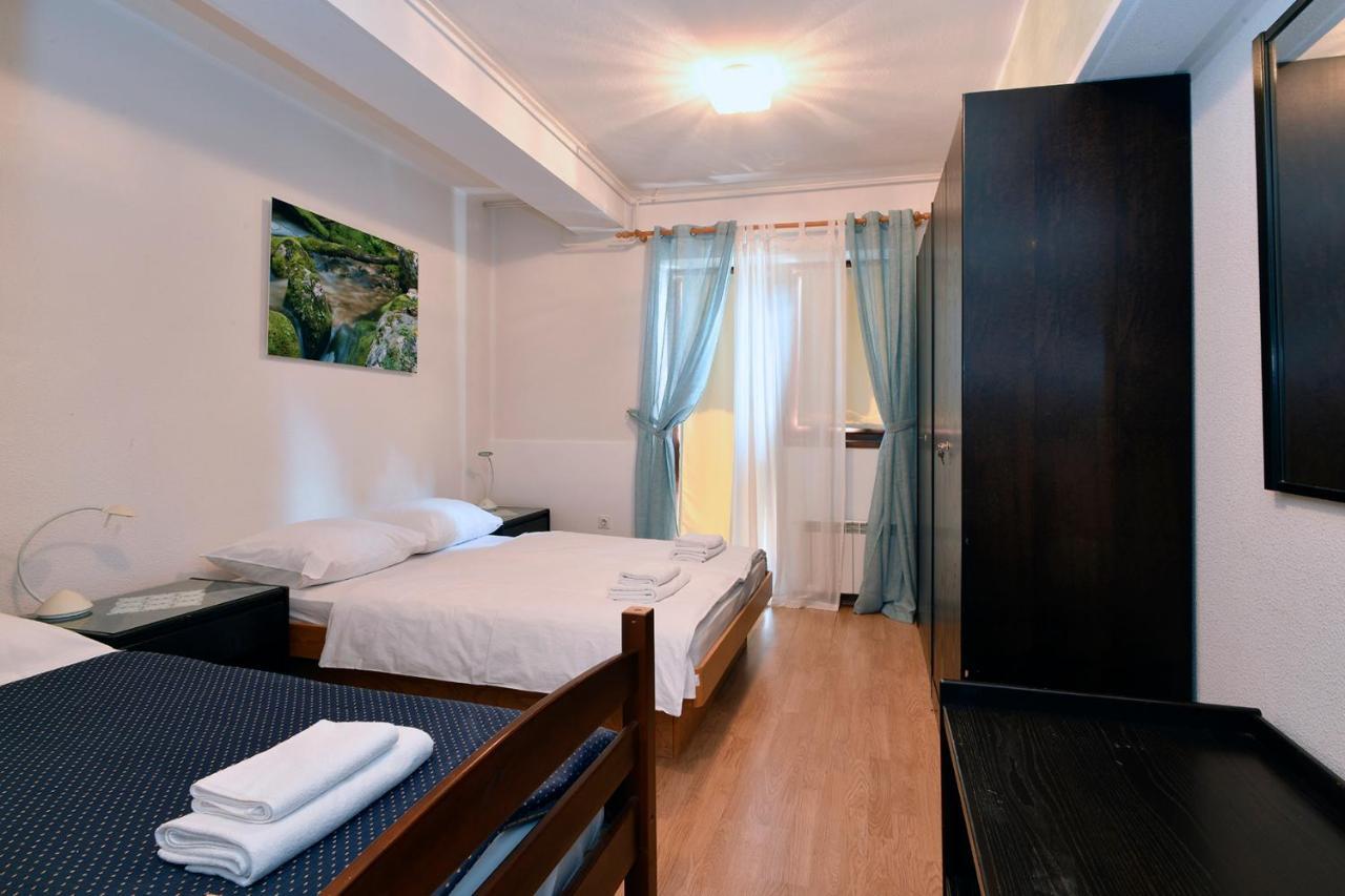 Bed and Breakfast Gostilna Lokve Esterno foto