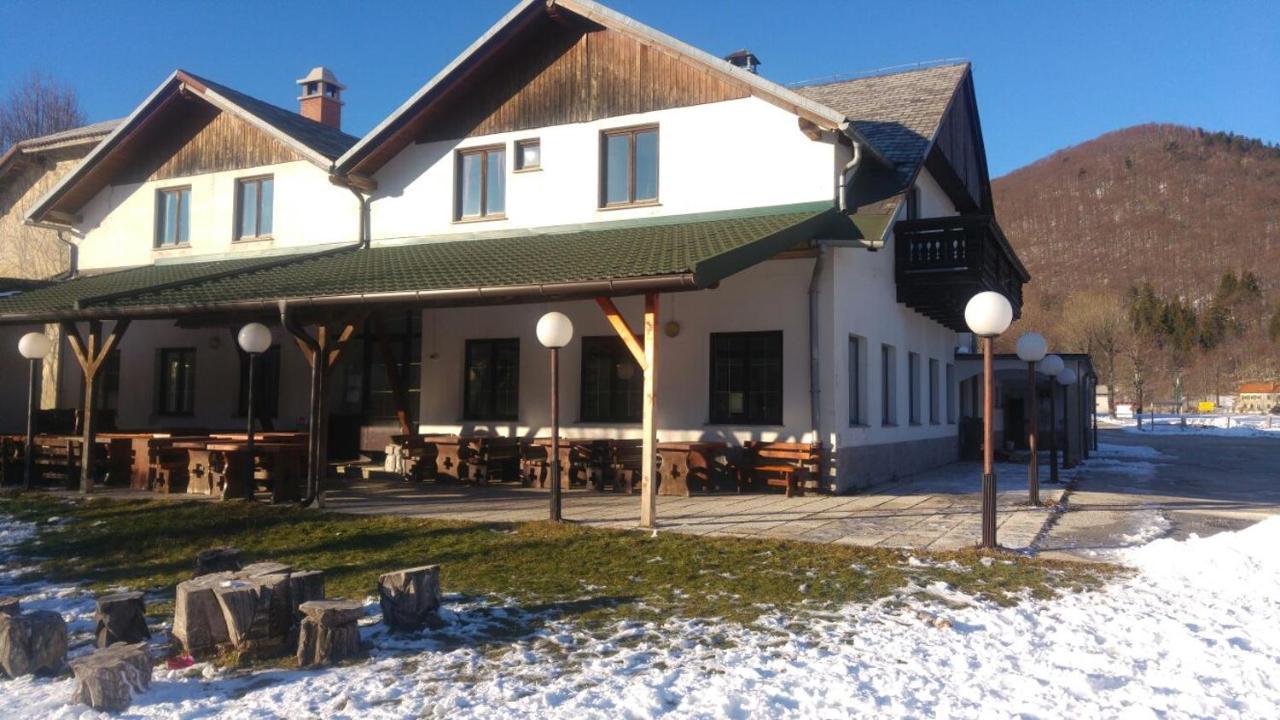 Bed and Breakfast Gostilna Lokve Esterno foto