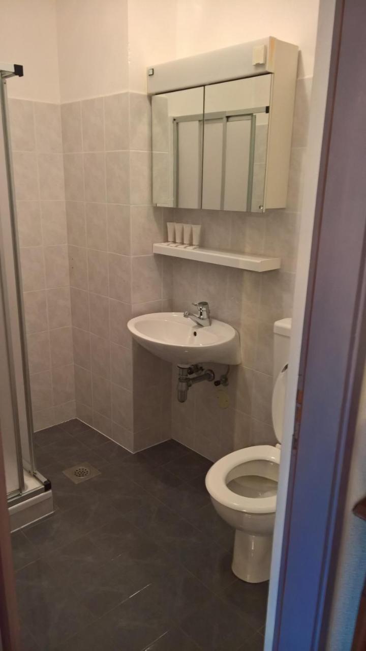 Bed and Breakfast Gostilna Lokve Esterno foto